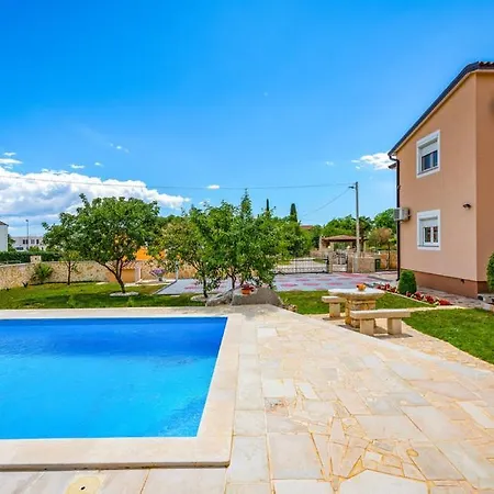 Blazevic Apartment Porec